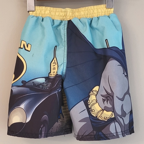Batman mesh lined swim trunks - Picture 2 of 4